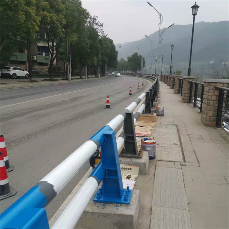 安庆防撞护栏
