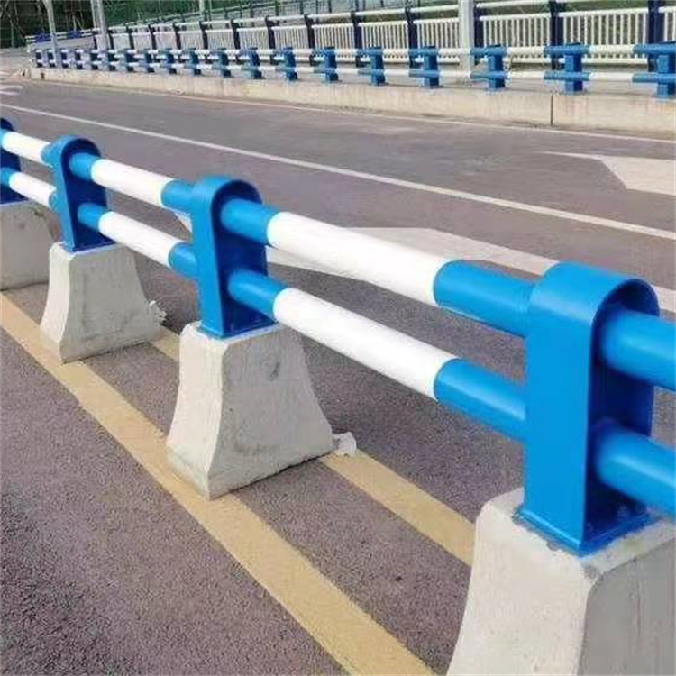 安庆水泥墩防撞护栏